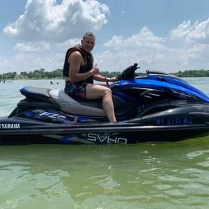 Meet your Posher, Douglas